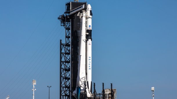 Falcon-9-Rakete steht bereit