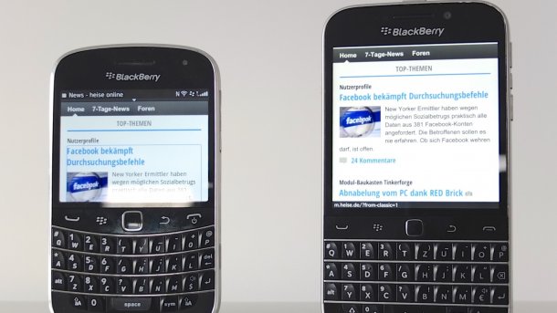 2 Blackberry-Smartphones mit QWERT-Tastatur