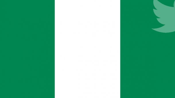 Nigerias Flagge, darauf der Schatten eines entfleuchenden Twitter-Vogels
