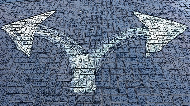 Bodenmarkierung Richtungsweise links oder rechts abbiegen