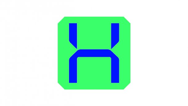 Grünes Viereck mit einem blauen H in der Mitte.