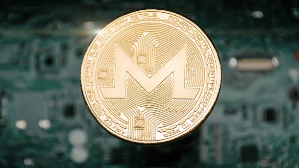 Münze mit Monero-Logo