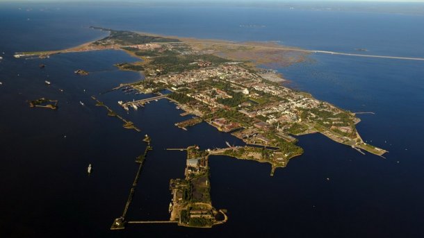 Luftbild einer Insel