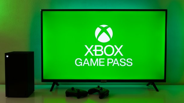 Xbox,Game,Pass,On,Tv,Screen,With,Xbox,Series,X