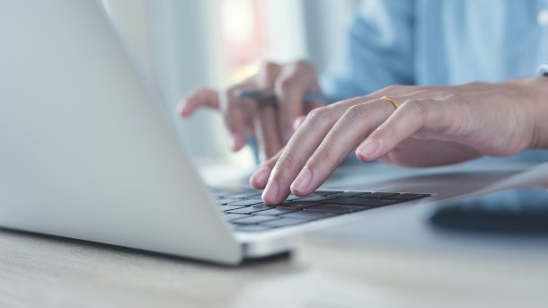Close,Up,Of,Woman,Hands,Typing,On,Laptop.,Woman,Working