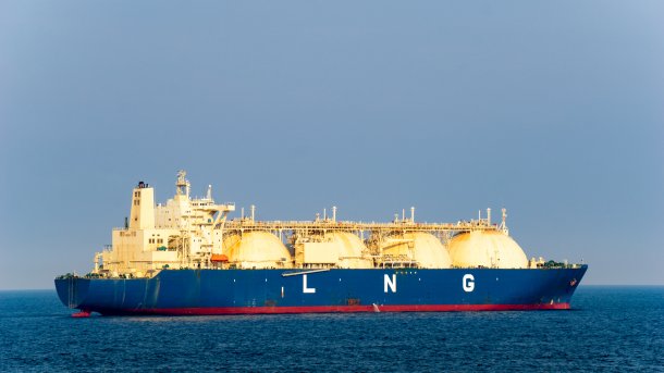 Blue,Coloured,Hull,Large,Liquefied,Natural,Gas,(lng),Carrier,With