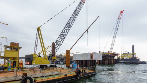 Bau des LNG-Terminals in Wilhelmshaven