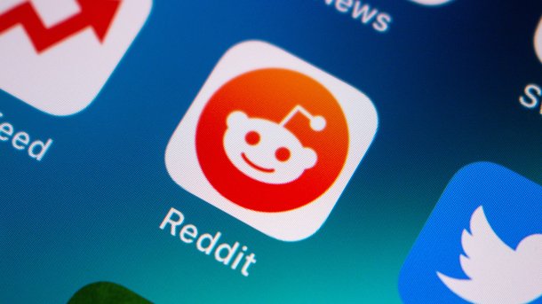 Reddit-Logo auf Smartphone-Bildschirm
