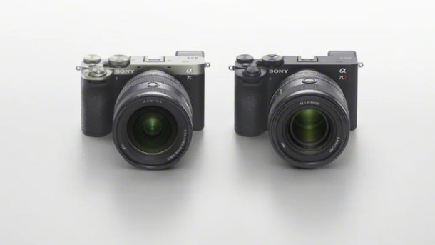 2 schwarze Vollformatkameras von Sony