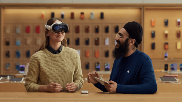 Vision-Pro-Verkaufsgespräch im Apple Store