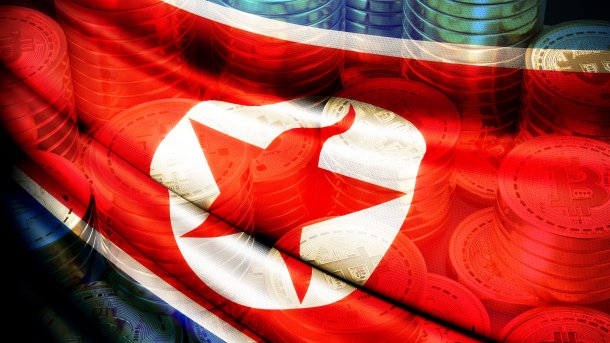 Nordkoreanische Flagge mit durchscheinenden Bitcoin