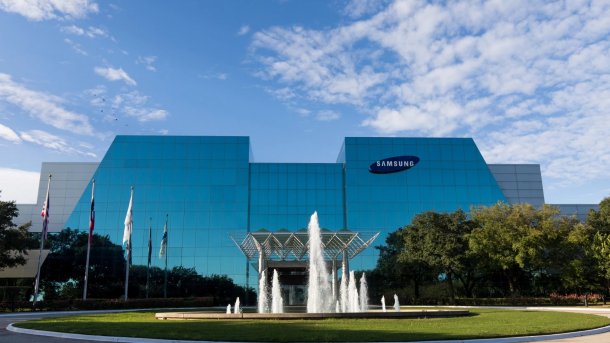 Frontansicht von Samsungs Halbleiterwerk in Austin