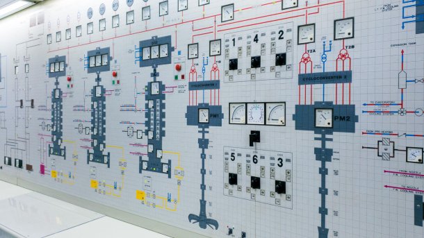 , Ihor Koptilin / Shutterstock.com