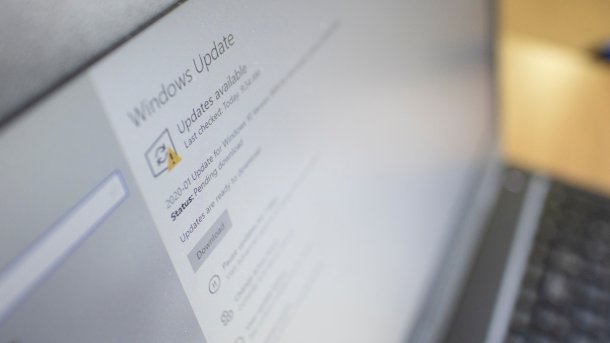 Bildschirm zeigt verfügbare Updates für Windows an