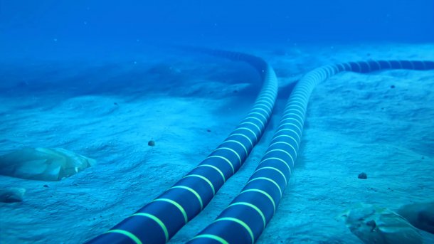 Submarine cable in the sea (rendering)