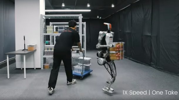 The CL-1 robot from LimX works in a warehouse environment together with a human.