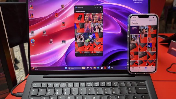 Lenovo notebook with split images