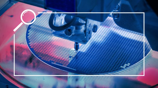 Negativaufnahme einer Chipfertigungsanlage