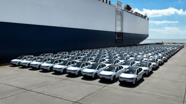 Leapmotor C10 am Hafen