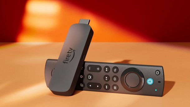 Amazon Fire TV Stick 4K und Fernbedienung