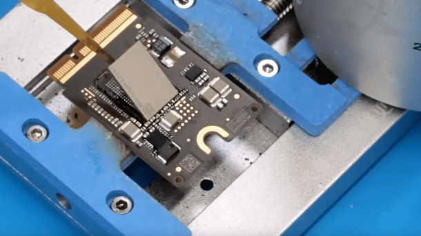 Removing a NAND module from the Mac mini M4