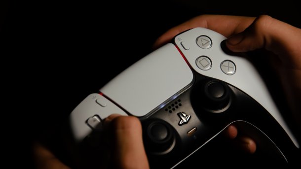 Los,Angeles,,Usa,-,January,24,,2022.,Sony,Playstation,5