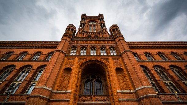 Server werden von Kriminellen angegriffen, Nutzer davor verzweifelt