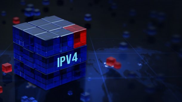 Eine Grafik zeigt einen symbolischen Zauberwürfel mit der Aufschrift "IPV4".