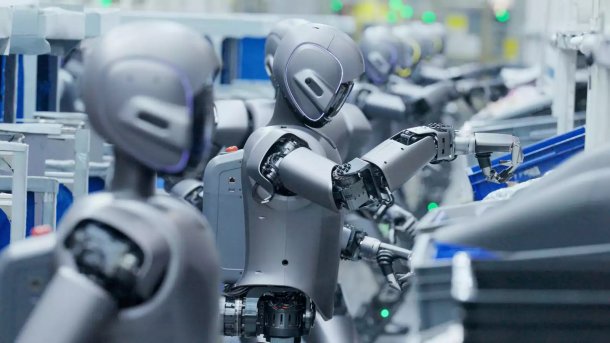 Humanoide Roboter bei der Arbeit