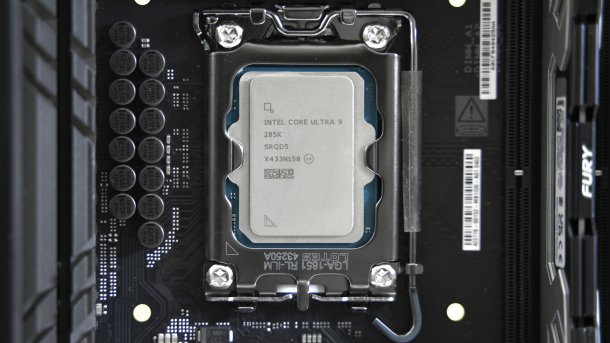Intel Core Ultra 200S im Mainboard