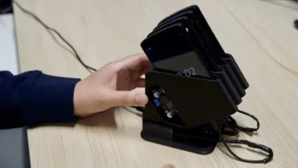 Mini-Rechenzentrum aus Smartphones