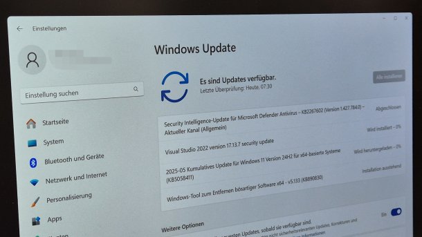 Windows Updates available: Download, Install, Completed