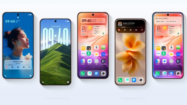 Screenshot of Vivo's OriginOS 6 lock screens