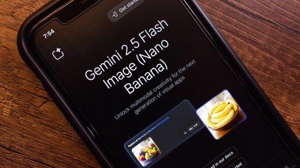 Smartphone mit Nano Banana