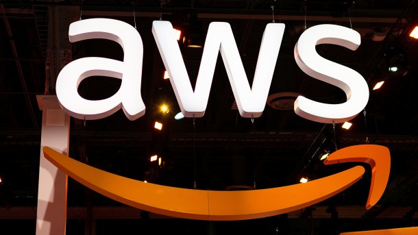 AWS-Schriftzug (Amazon Web Services)