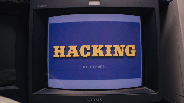 Screenshot aus Dokufilm Hacking at Leaves