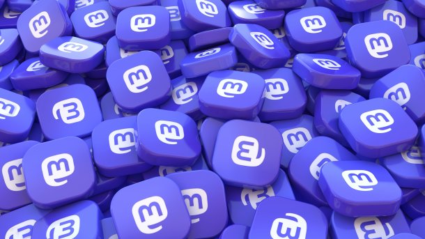 A stack of Mastodon logos