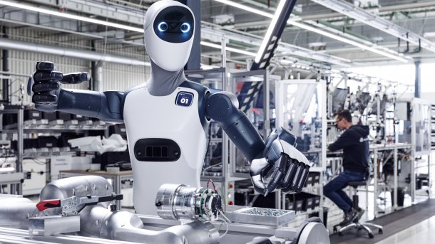 Agile One Roboter arbeitet in einer Industrieumgebung.