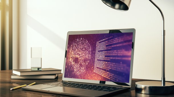 Malware-Bild auf Laptop