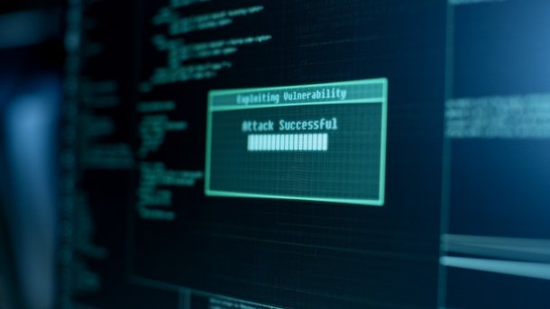 Bildschirm-Dialog zeigt "Attack successful"