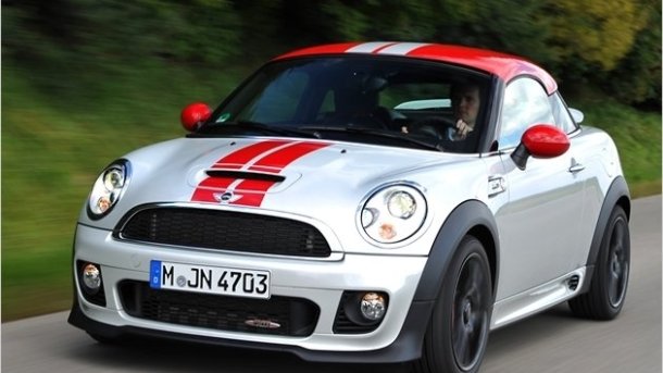 Ungewohnter Anblick: das neue Mini Coupé