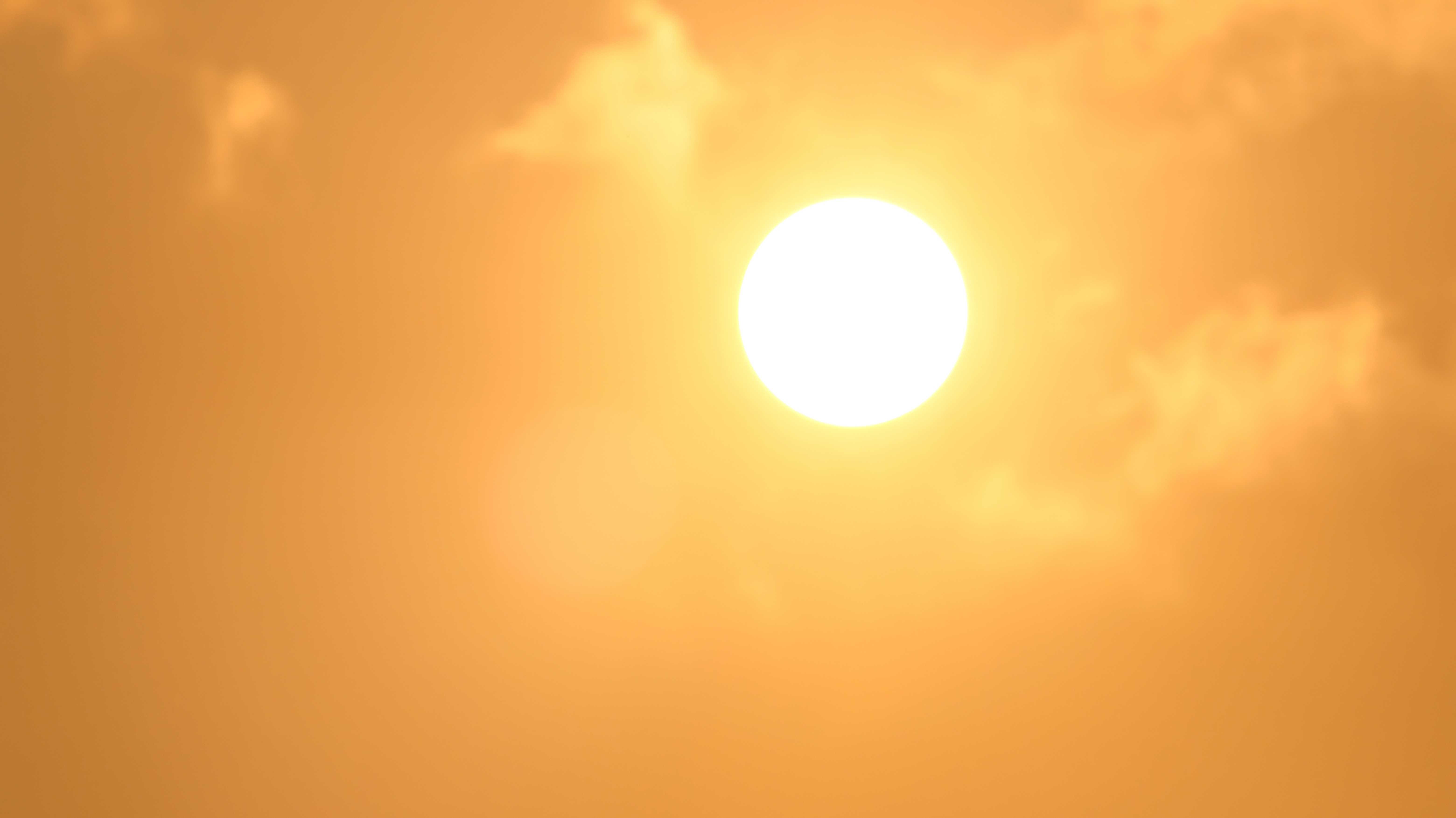 Die Sonne brennt auf Europa, und gemeinsam mit dem Wärmestau über dem Nordatlantik könnte das zu einem weiteren Hitzesommer führen.