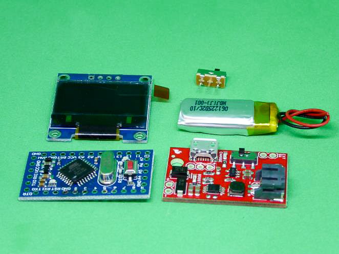 Display, Arduino Pro Mini, Lithiumbatterie und Modul zur Spannungsversorgung