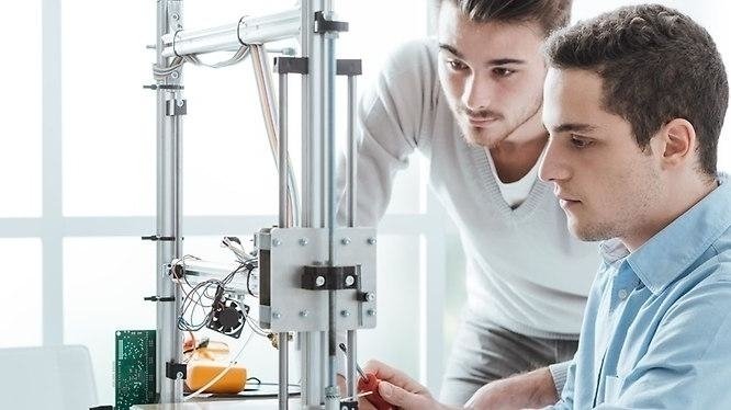 Fachkräfte-Lücke in technischen Berufen so groß wie noch nie