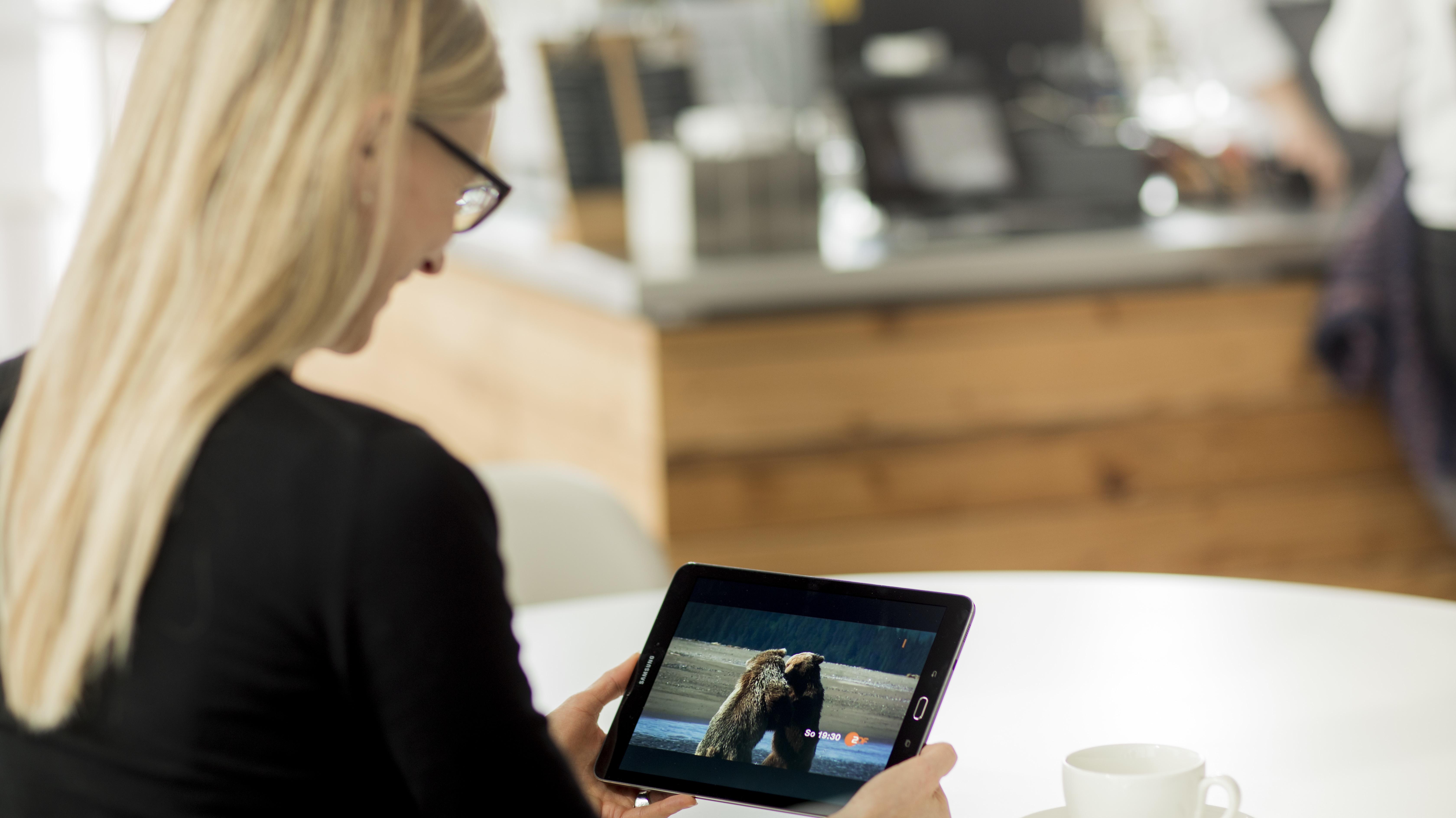 O2 Tv O2 Kunden Bekommen Waipu Tv Vergunstigt Heise Online
