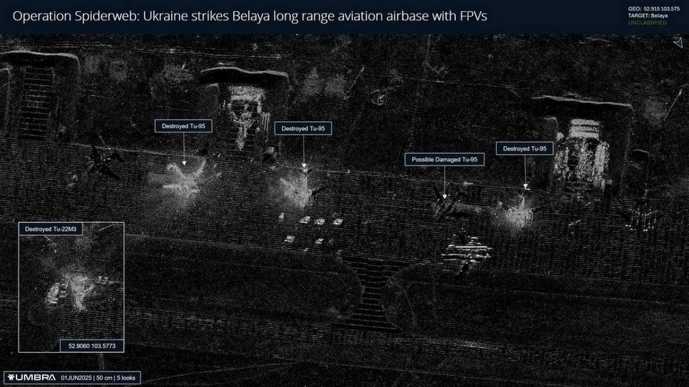 Eines ersten Satellitenbilder der Auswirkung Herr Angriffe.
