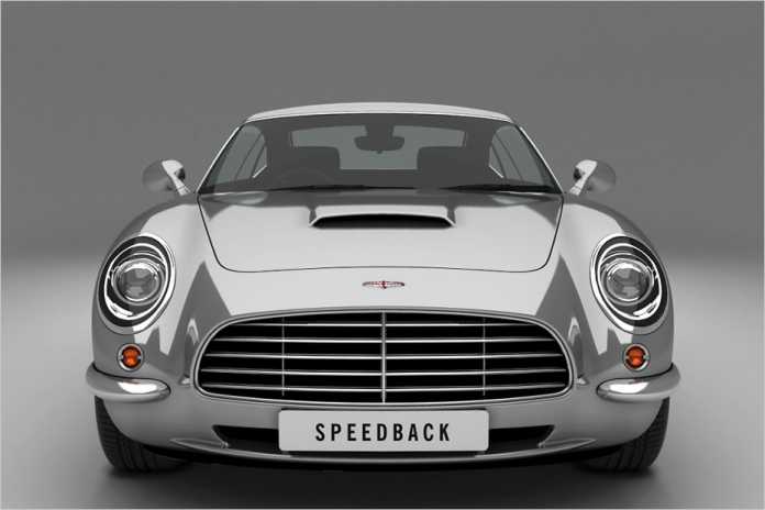 Auch von vorne erinnert der Speedback an den Aston Martin, ohne ihn exakt zu kopieren.