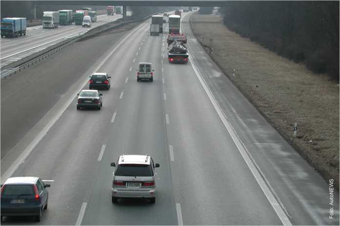 Bei WLTP wird bis zu Tempo 130 gefahren - der Verbrauch auf deutschen Autobahnen wird damit nur unzureichend abgebildet