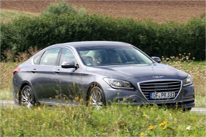 Auf unserer Ausfahrt überzeugte der große Hyundai mit hohem Fahrkomfort.