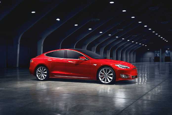 Tesla Motors prüft Produktion in China mit SAIC